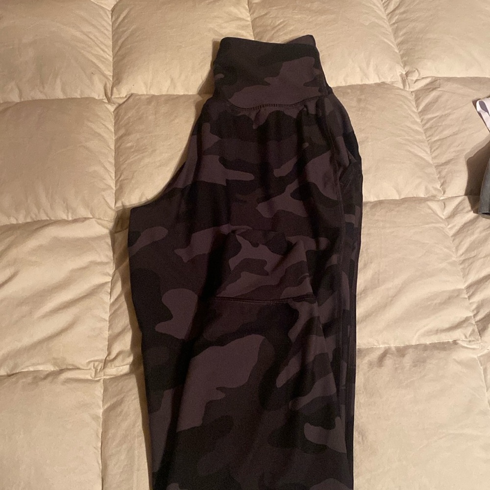 Camo old navy leggings